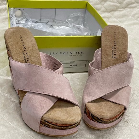 New Very Volatile style Pantry color Blush size 9 - Picture 2 of 4